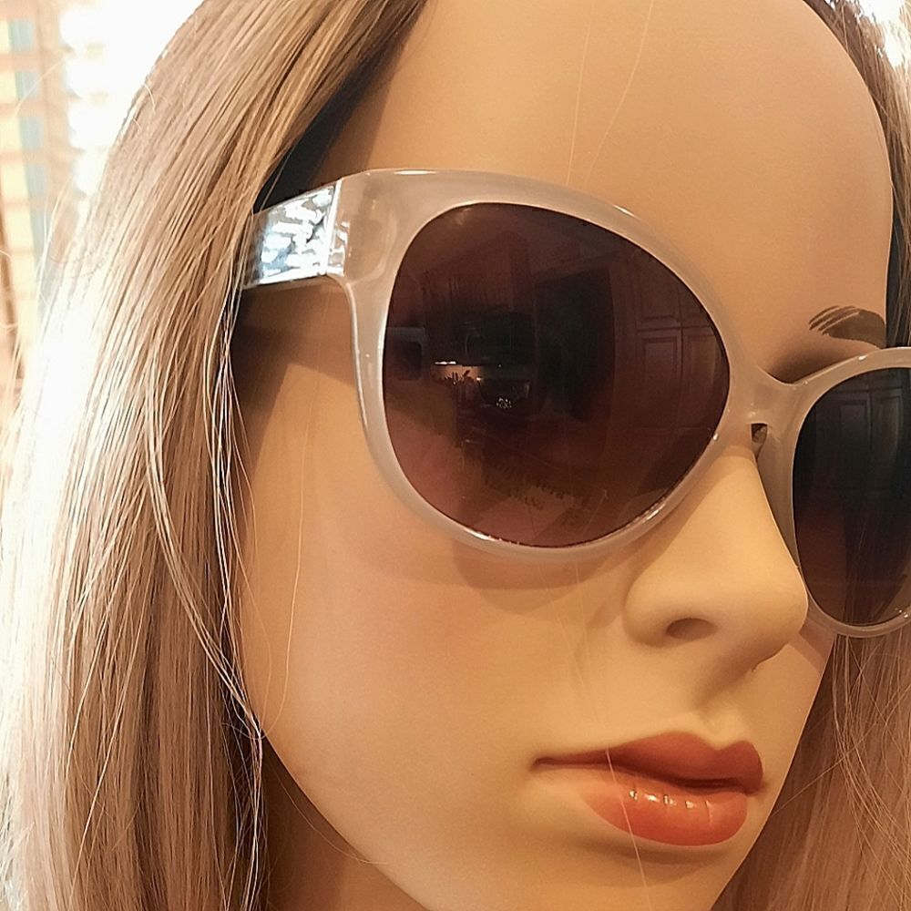 2/$20 Simply Vera Wang Sunglasses